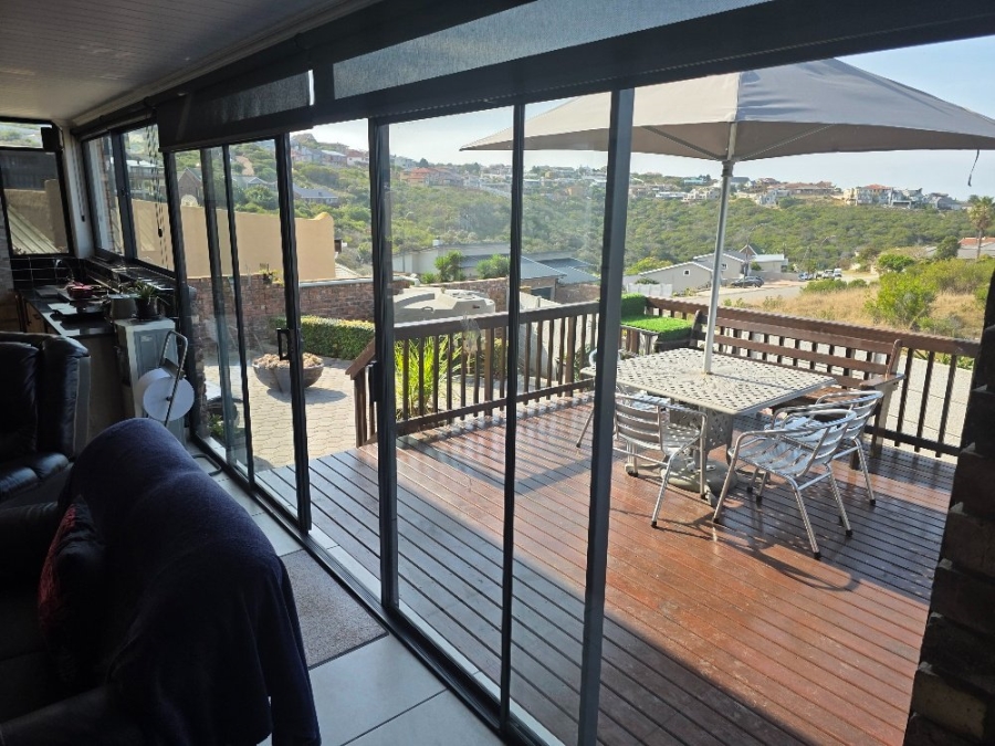 3 Bedroom Property for Sale in Dana Bay Western Cape